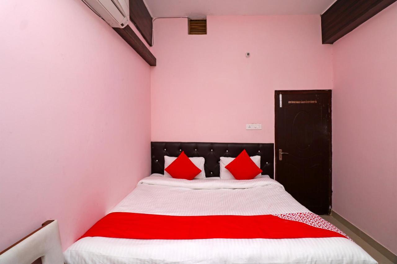Oyo 24572 Express Inn Lucknow Exterior photo