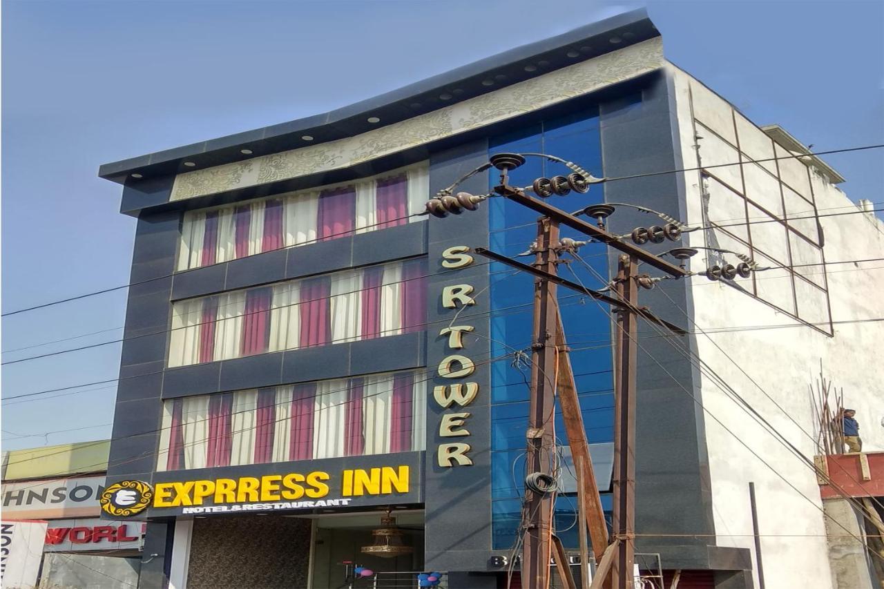 Oyo 24572 Express Inn Lucknow Exterior photo